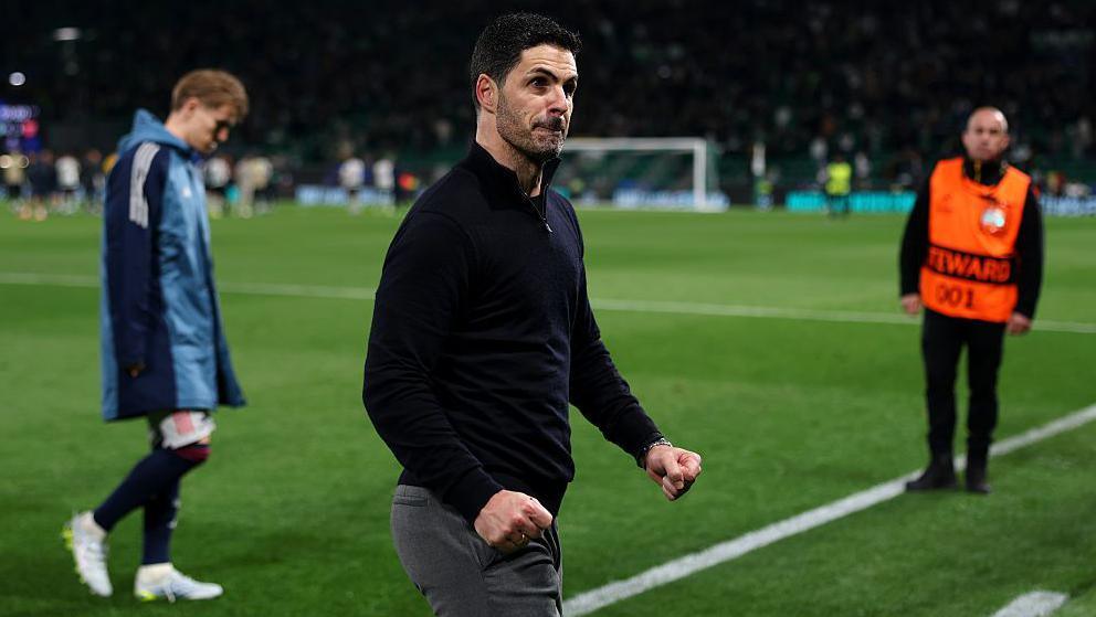 Mikel Arteta está atualmente sob a maior pressão interna da Premier League